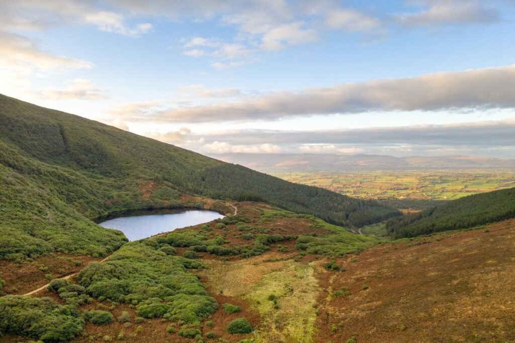 A history of Cahir, the Vee