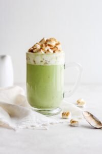 matcha-white-hot-chocolate
